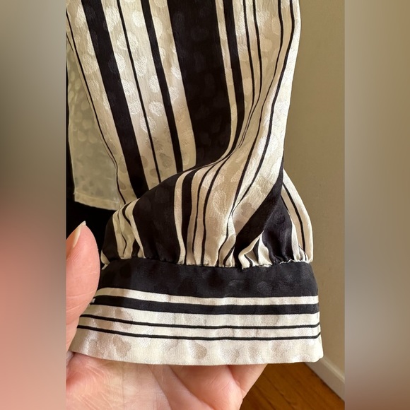 Lloyd Williams Delicate Vintage Black White Leaf Print 100% Silk Top Blouse SZ 4 - Picture 6 of 15